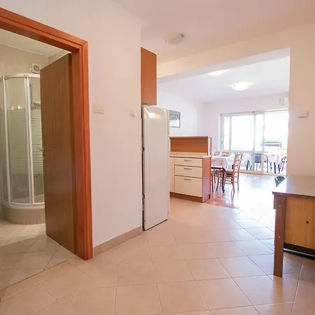 Apartment Zeljko *