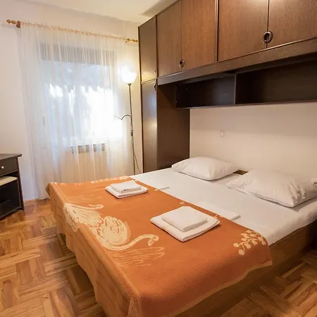 Apartment Zeljko Crikvenica