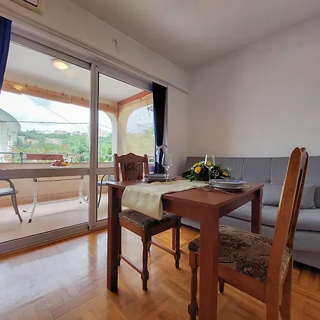Apartment Zeljko Crikvenica