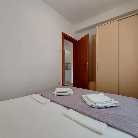 Apartment Zeljko *