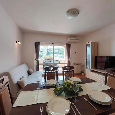 Apartment Zeljko