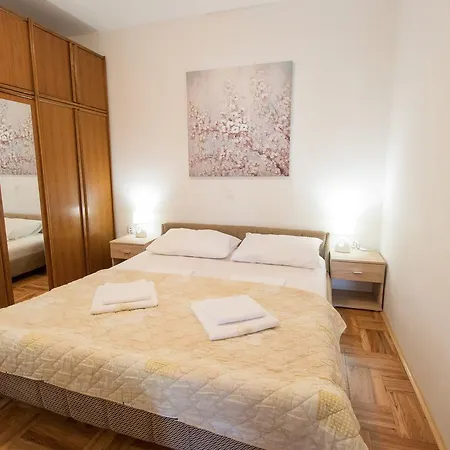 Zeljko Apartment *